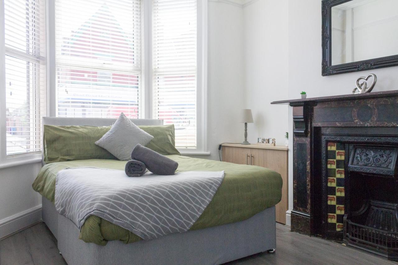 리버풀 Boaler House, Modern 4 Bed House With Parking Sleeps 8 빌라 외부 사진